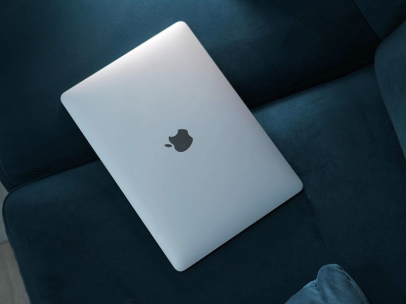 MacBook Air 13 ARM review: processor and new features